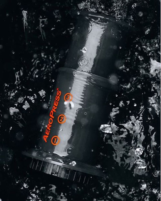 AeroPress in water